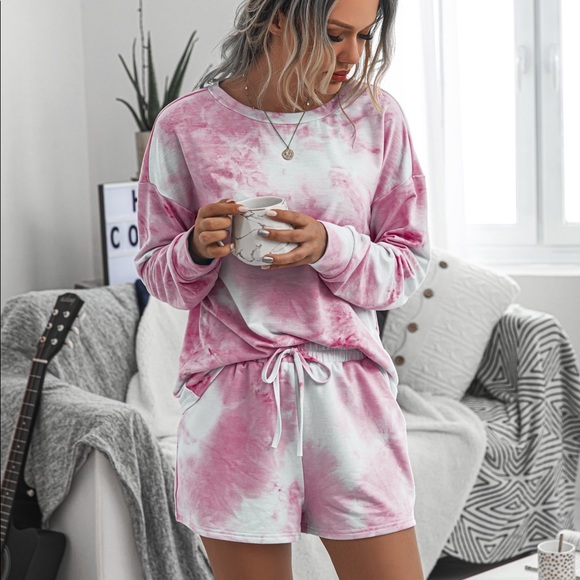 🆕Pink Tie Dye Lounge Set Shorts w/ Pockets - Picture 3 of 7